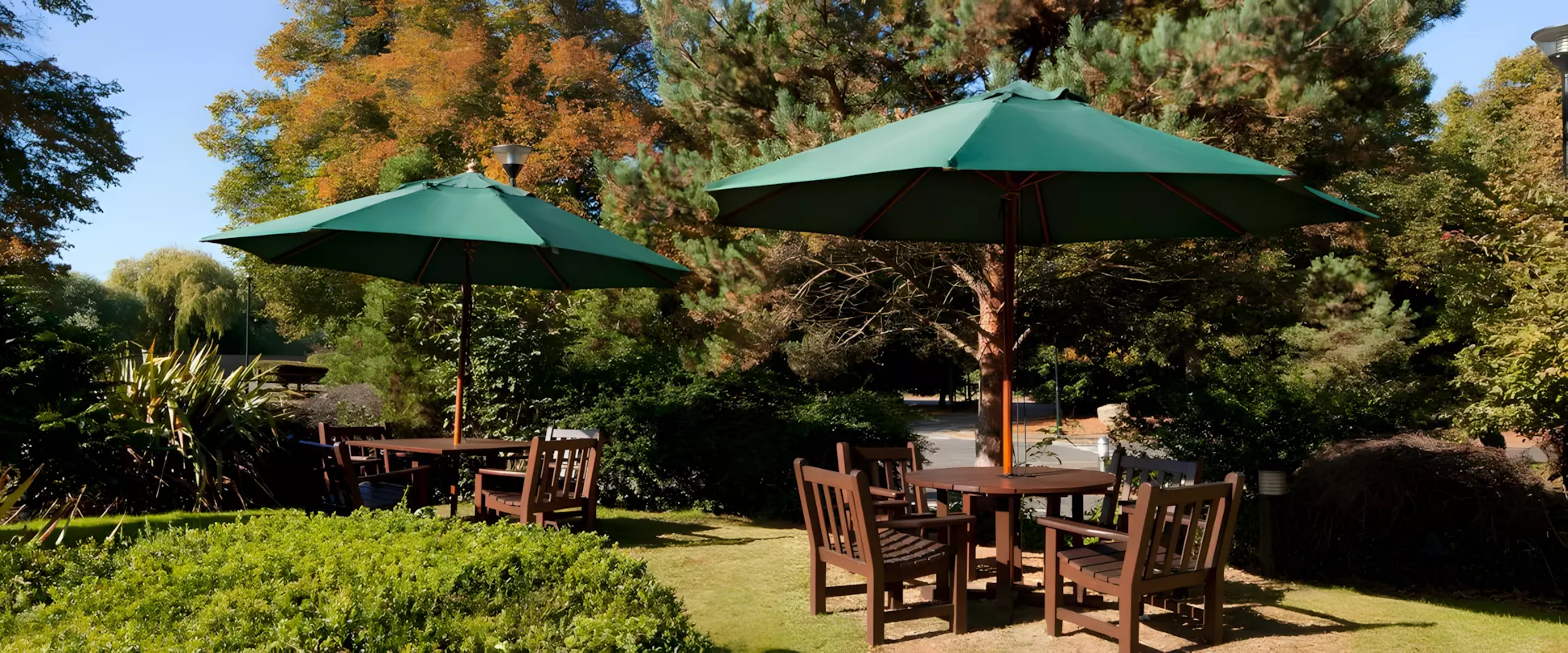 Holiday Inn Northampton Gardens.