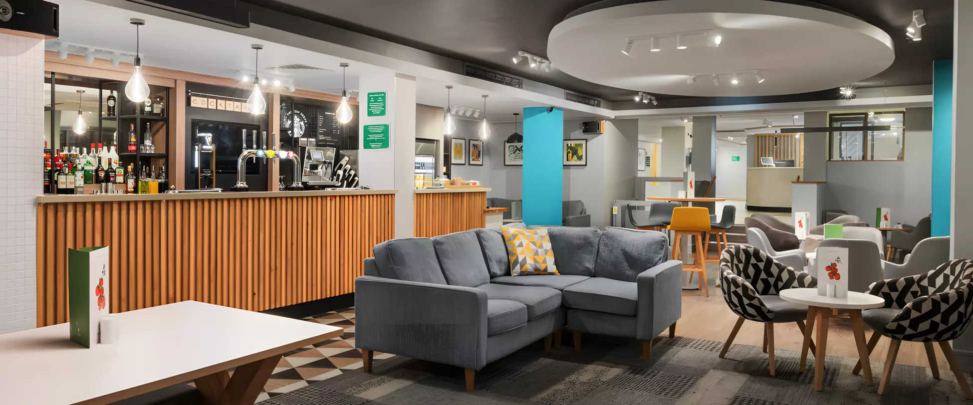 Relax and Unwind at Holiday Inn Northampton.
